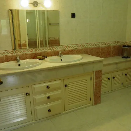 Spacieuse Proche De L'ocean Vakantiehuis