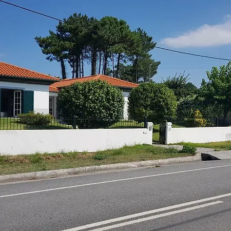 Spacieuse Proche De L'ocean Semesterbostad Vila Praia de Âncora