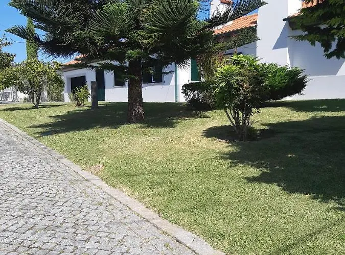 Spacieuse Proche De L'ocean 펜션 빌라프라이라데안코라