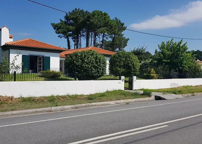 Spacieuse Proche De L'ocean 펜션 빌라프라이라데안코라